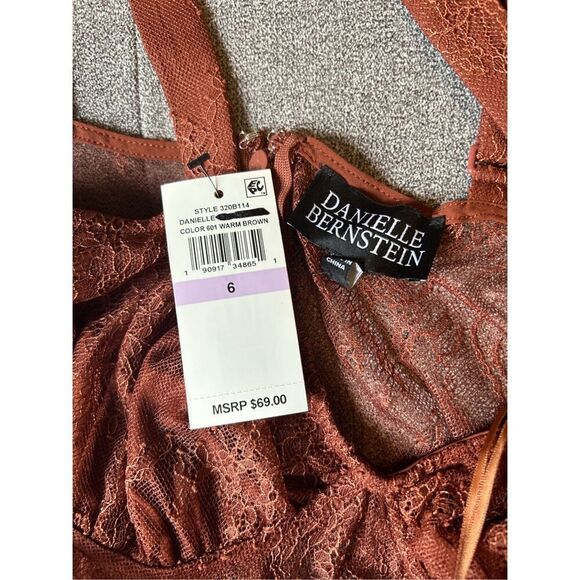 Danielle Bernstein Lace Bodysuit Size Small - Picture 6 of 7